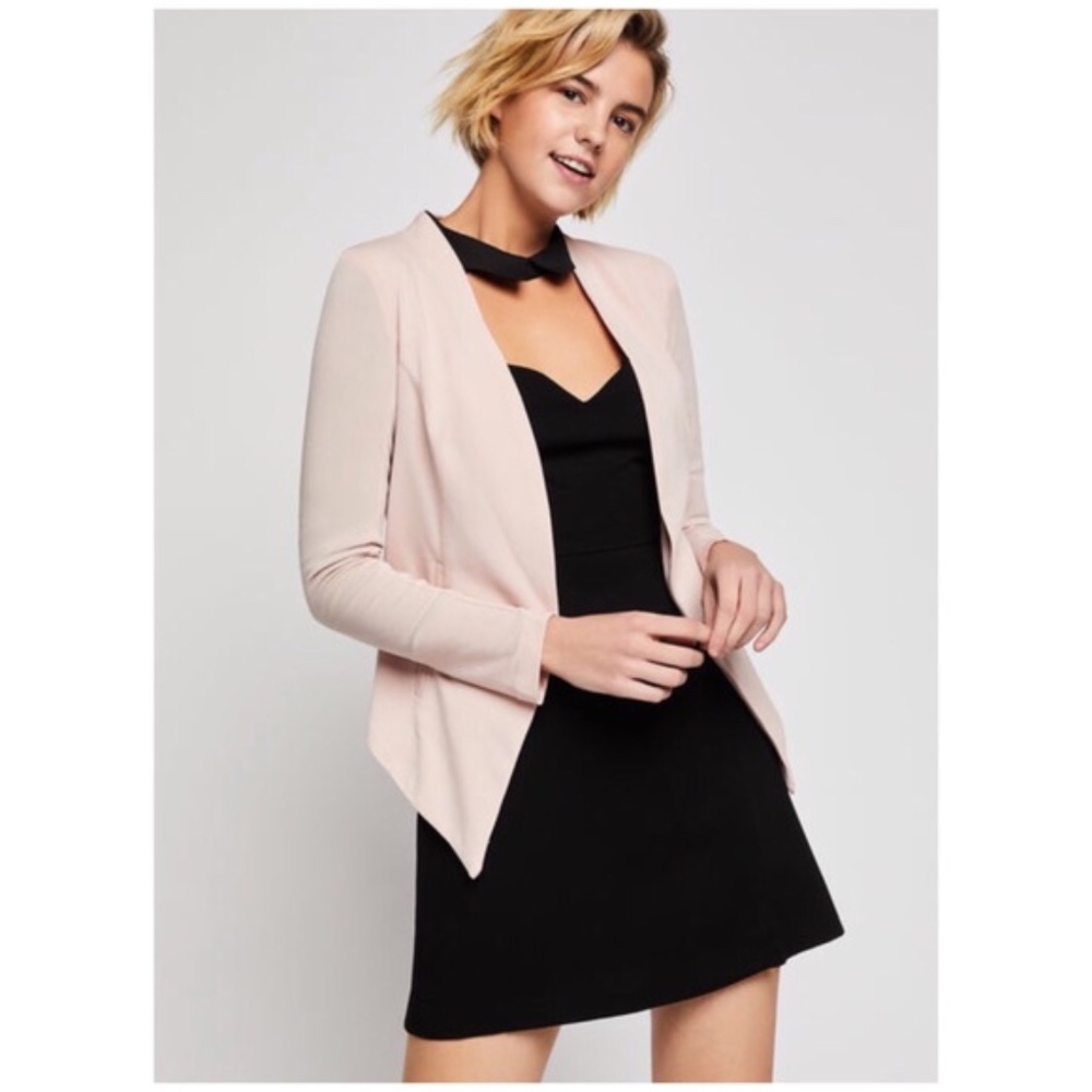 BCBGeneration Tuxedo Blazer in Cream